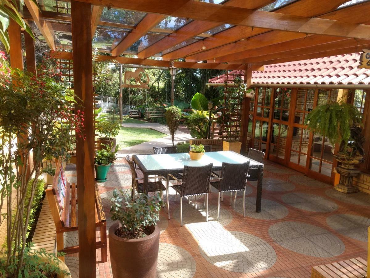 Casa Das Palmeiras + Quiosque Bento Gonçalves エクステリア 写真